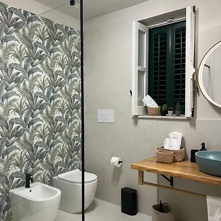 Garden Lux Guest house 3*