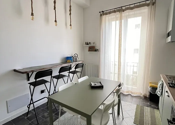 Garden Lux بيت ضيافة باليرمو