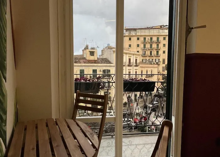 Garden Lux 3* باليرمو