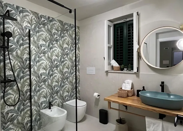 Garden Lux بيت ضيافة 3*